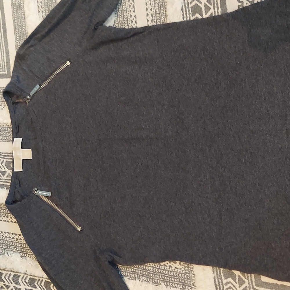 Michael Kors Women's grey shirt xs